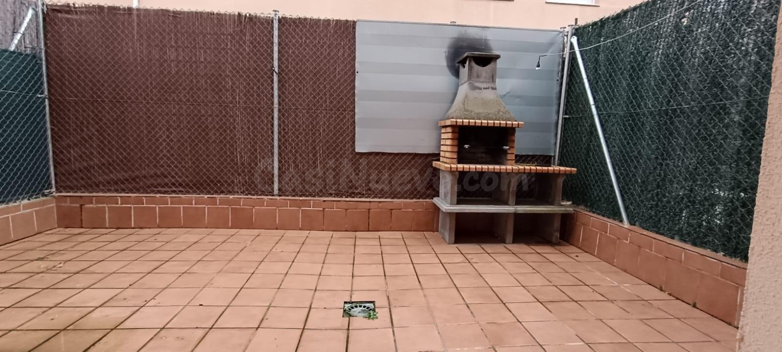 VENTA DE ADOSADO EN MONFARRACINOS (ZAMORA), 3 DORMITORIOS, 2 - foto 2