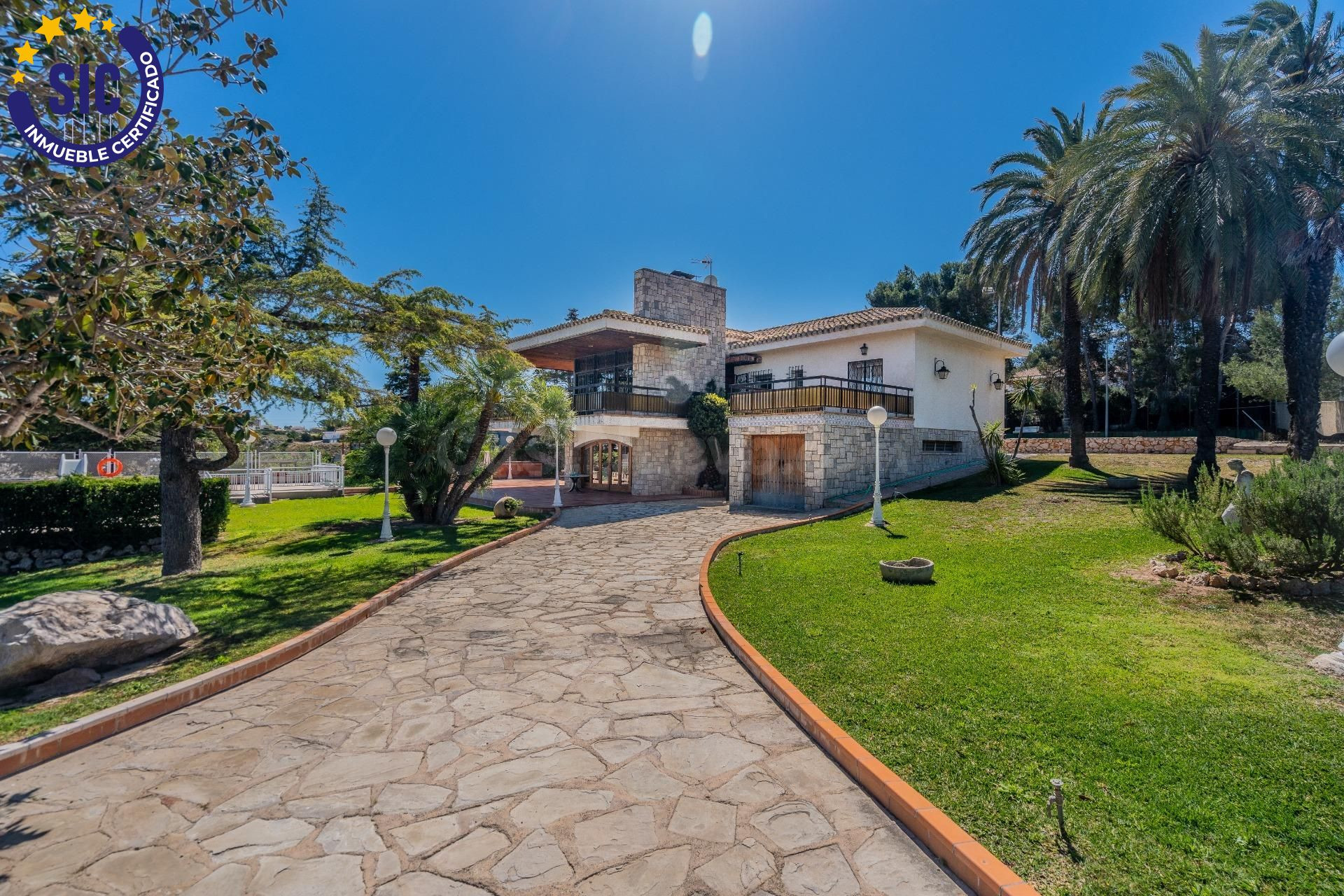 Tu oasis de lujo en venta