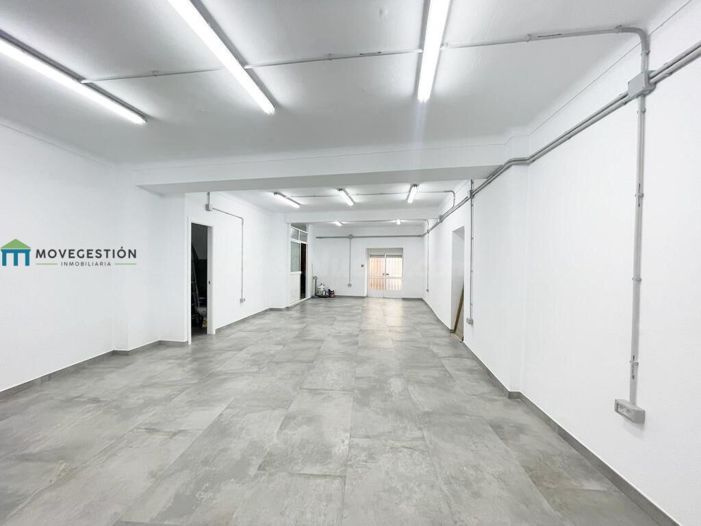 LOCAL COMERCIAL EN ALQUILER EN UBRIQUE (CÁDIZ) - ZONA CENTRO