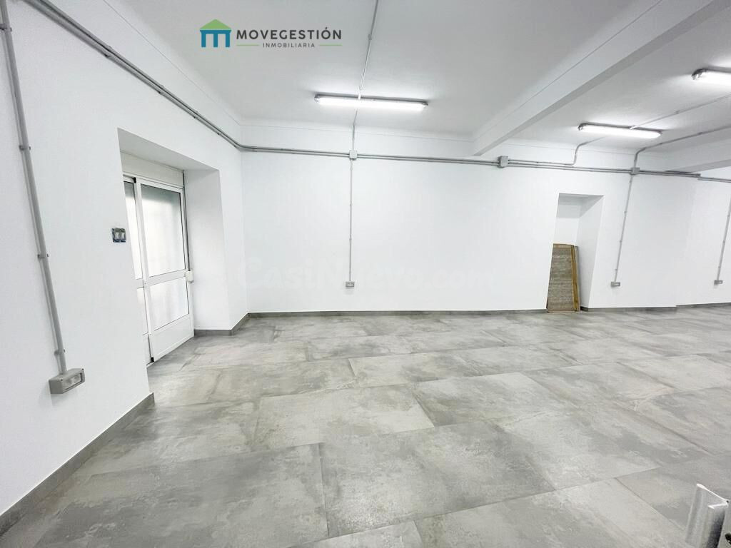 LOCAL COMERCIAL EN ALQUILER EN UBRIQUE (CÁDIZ) - ZONA CENTRO - foto 3