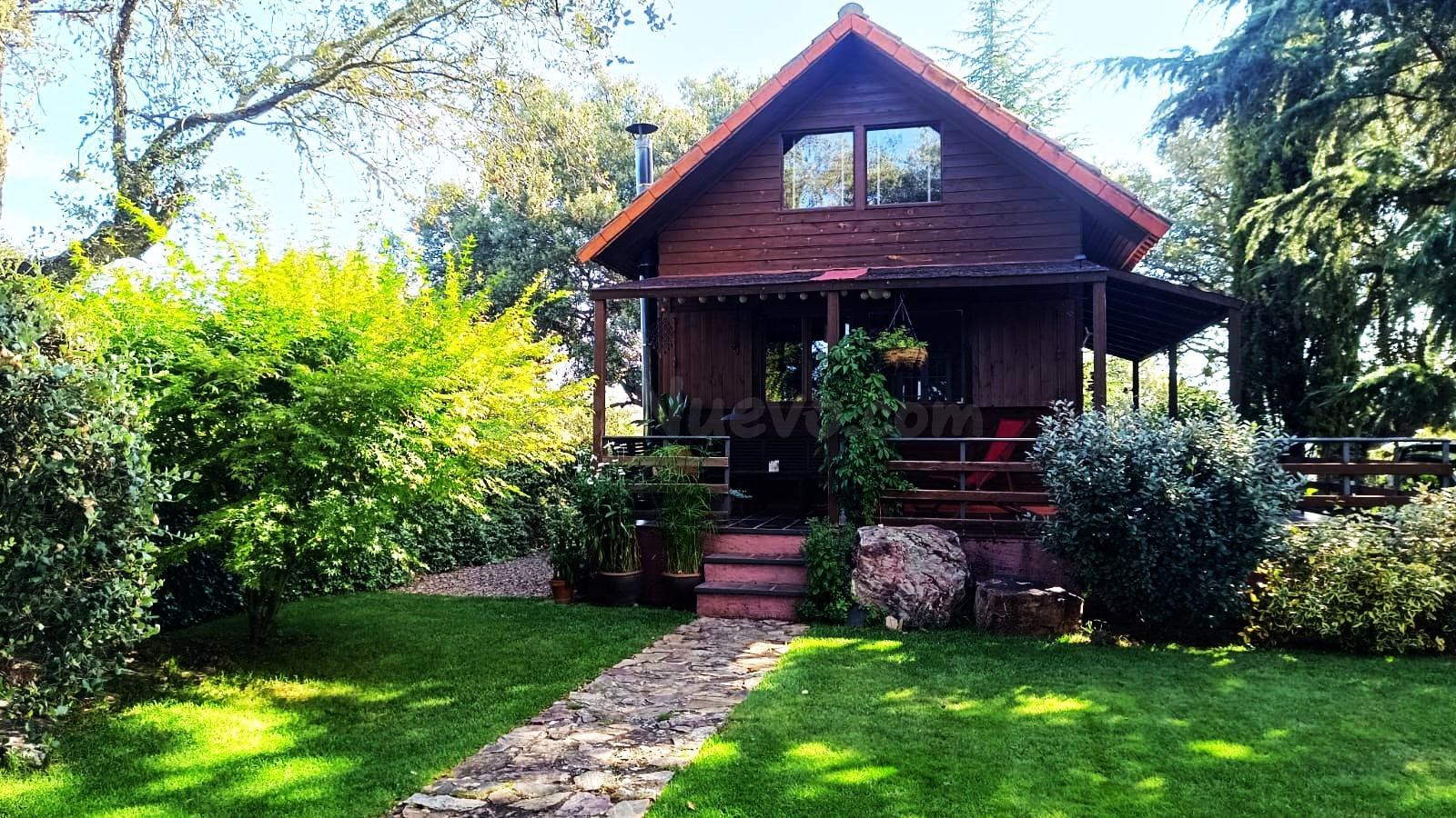 VENTA DE FINCA CON BUNGALOW DE RECREO, BODEGA, TRASTERO Y PI - foto 2