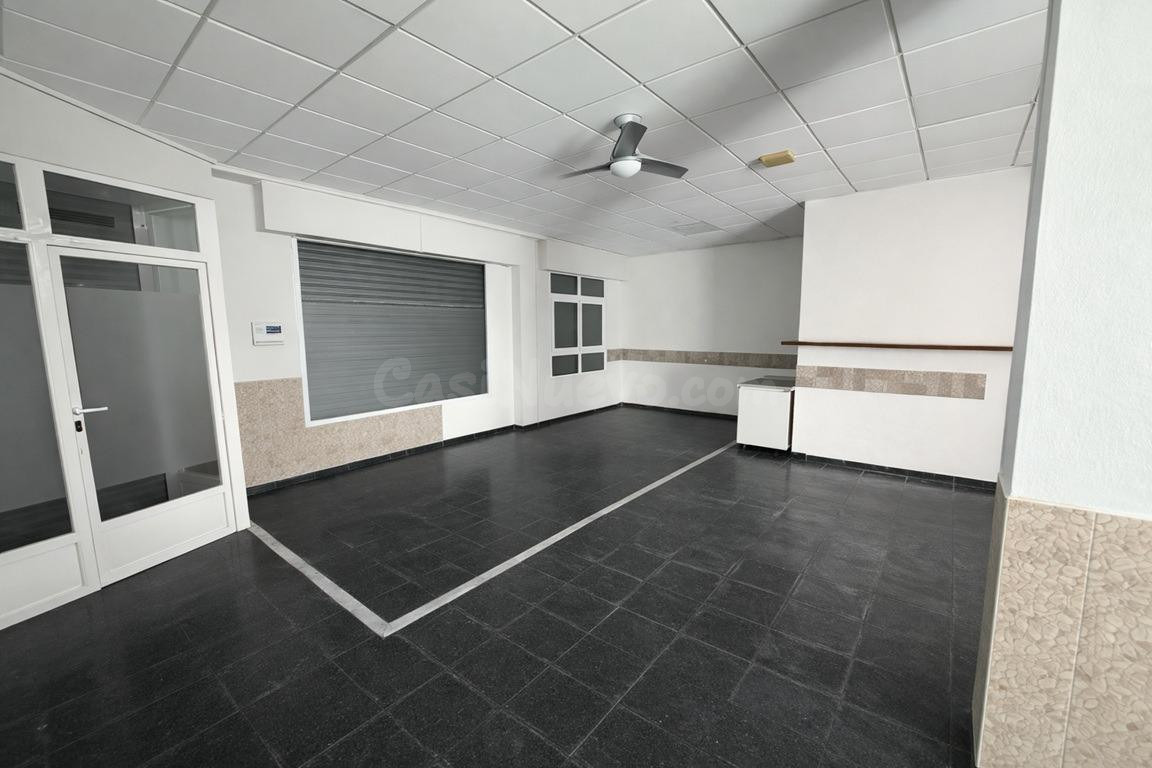 ¡Atención Inversores! Local de 107 m2 en Dolores: Perfecto p