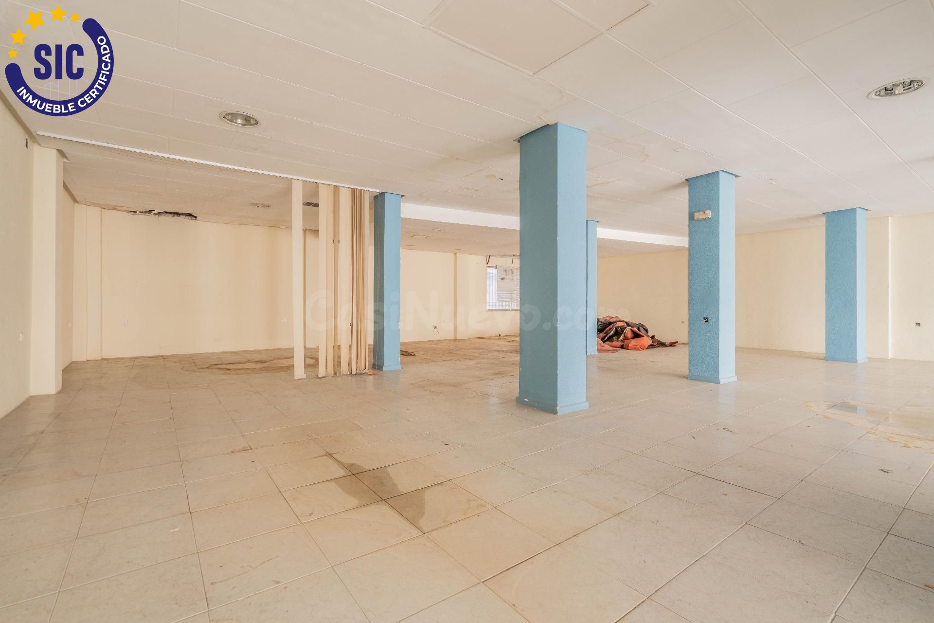 SE VENDE LOCAL COMERCIAL EN AVENIDA PRINCIPAL DE BENETÚSSER - foto 5