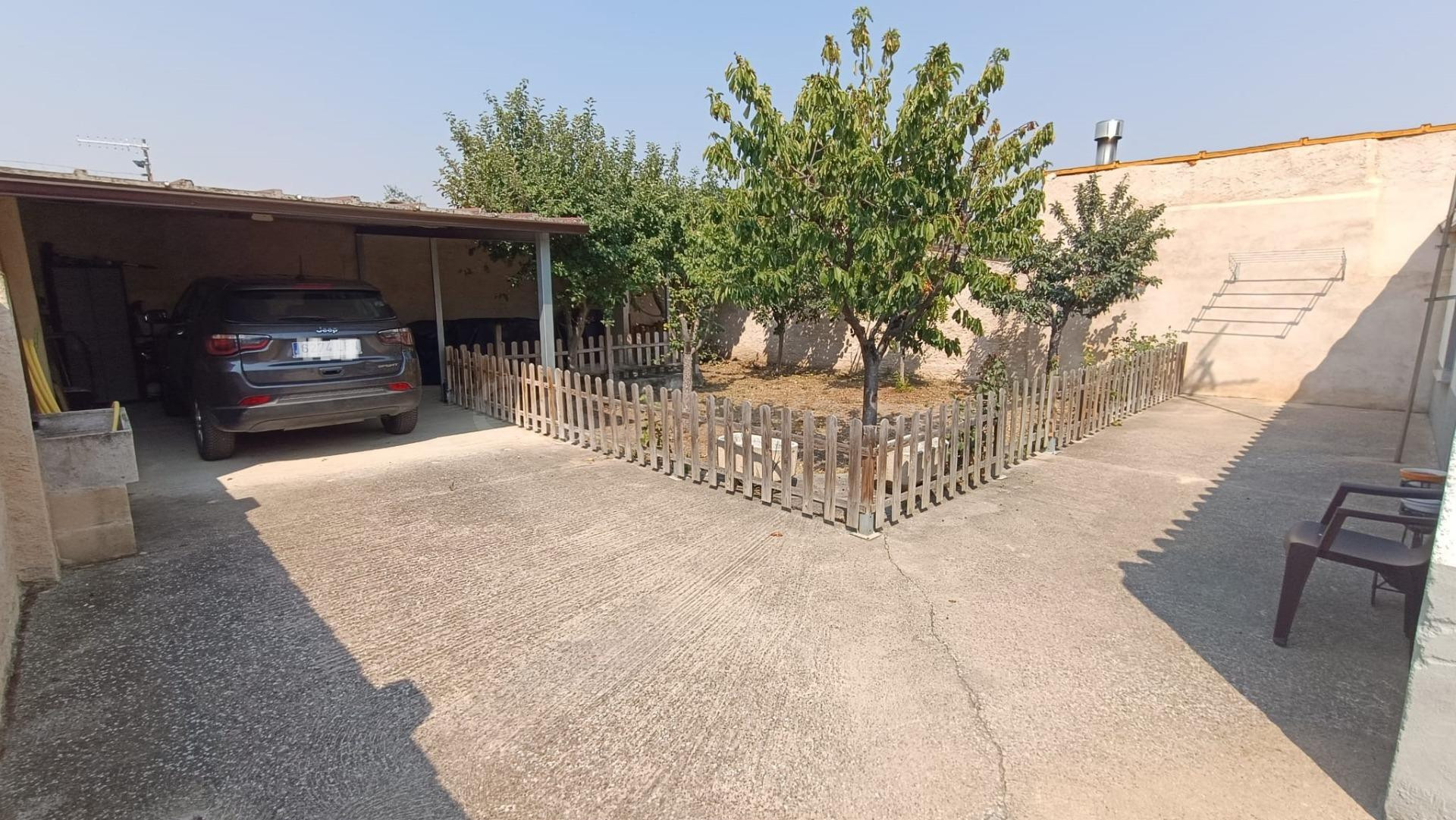 VENTA DE CASA EN ENTRALA (ZAMORA), 4 DORMITORIOS, BAÑO, CHIM
