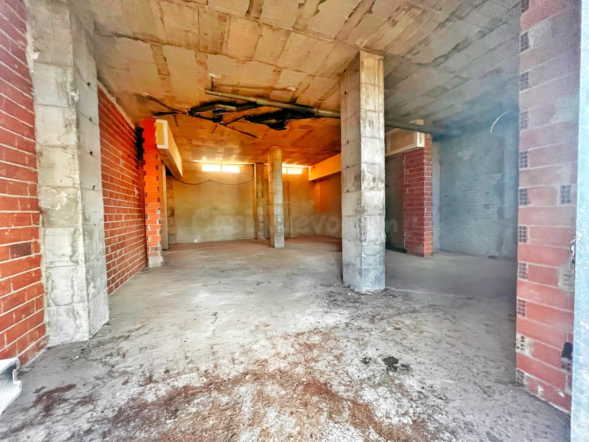 ¡Tu negocio en la arteria principal de Moreras, junto a Ciud - foto 5