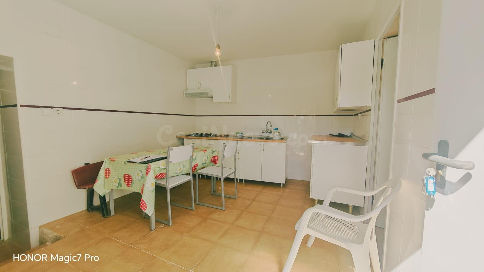 CASA EN VENTA EN MANGANESES DE LA LAMPREANA, BUEN ESTADO, 3  - foto 3