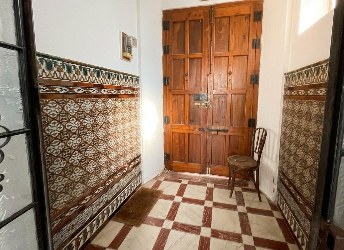 ENCANTADORA VIVIENDA EN CASCO ANTIGUO✨ - foto 3