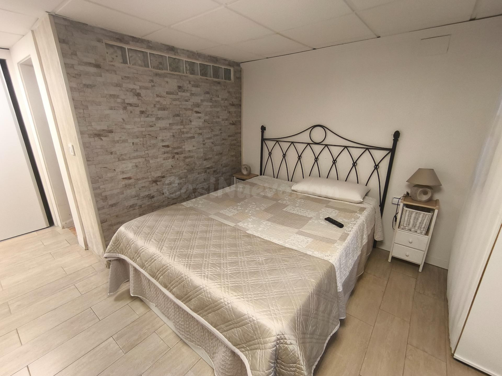 Adosado tipo dúplex con estudio independiente en Catral – Al - foto 5