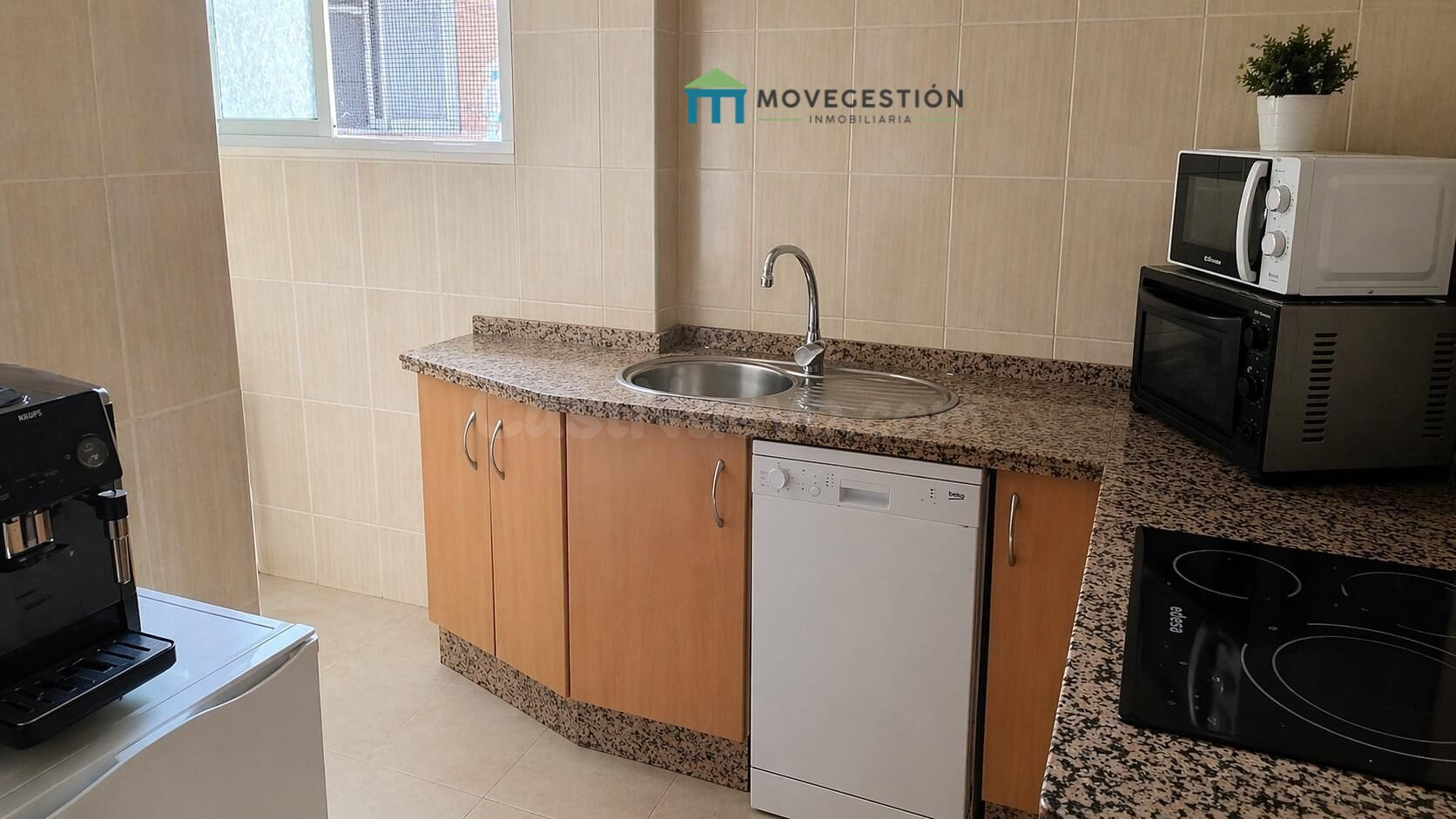 ✨ PISO EN ZONA CENTRO DE UBRIQUE ✨ ️ - foto 2