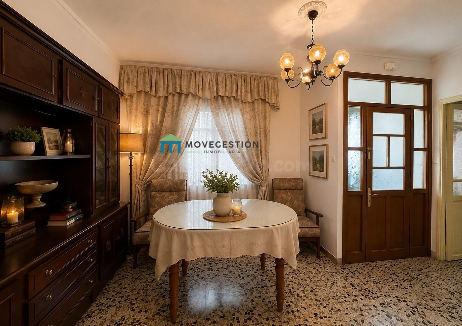 CASA EN CENTRO DE UBRIQUE ️