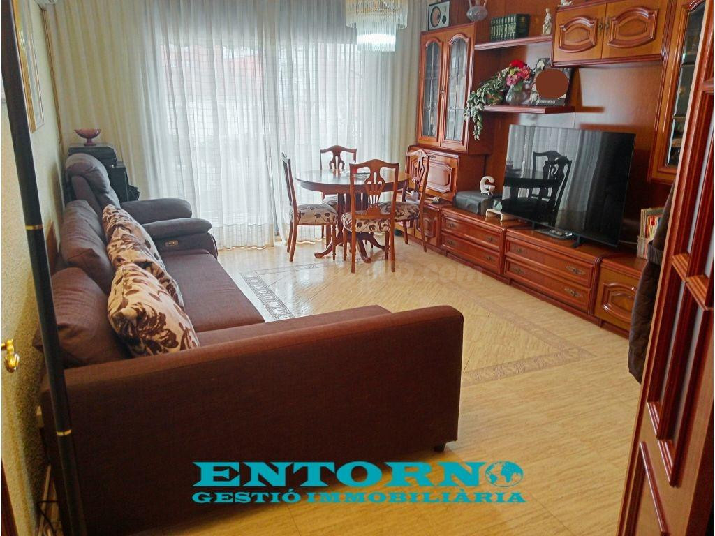 EXCLUSIVO PISO EN EL CENTRO DE MOLLET! - foto 2