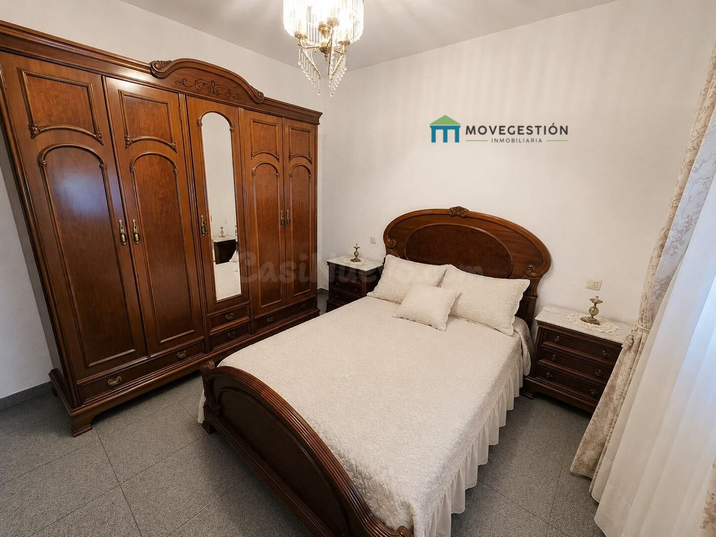 CASA CON TERRENO ZONA ALGARROBAL - foto 4