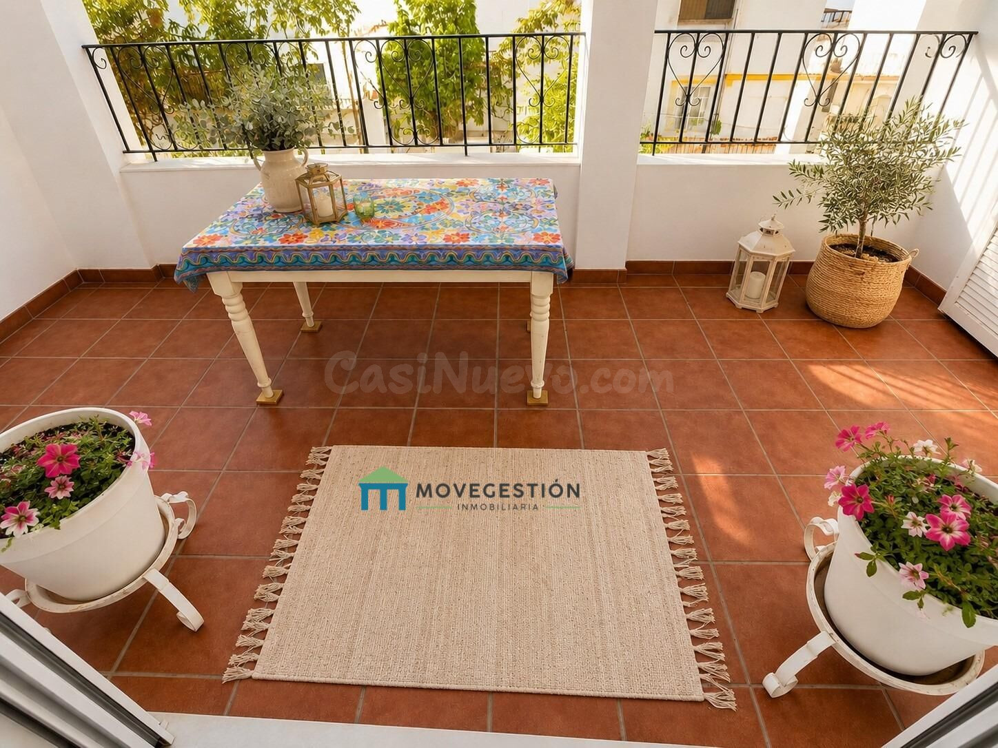 ¡Oportunidad Única en el Corazón de Ubrique! - foto 3
