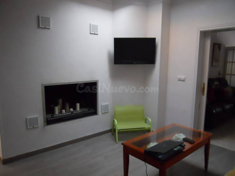 CASA CON COCHERA GRANDE, COCINA COMEDOR - foto 3