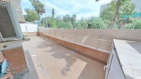 PLANTA BAJA CON TERRAZA DE 35 MTS EN ZONA CREUETA. - foto 3