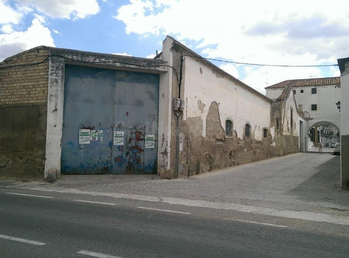 TERRENOS - CASA DE CAMPO