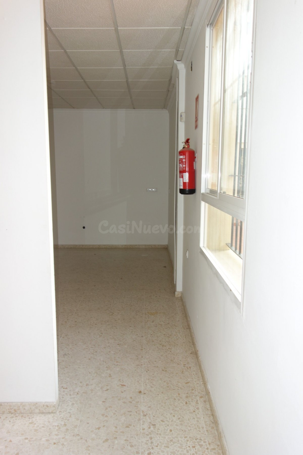 SE ALQUILA LOCAL COMERCIAL EN TRAVESÍA SAN IGNACIO - foto 5