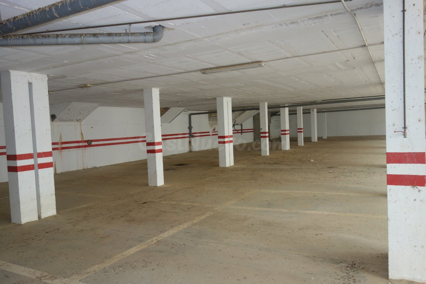 ESTUPENDAS PLAZAS DE GARAJE EN HERRERA - foto 3