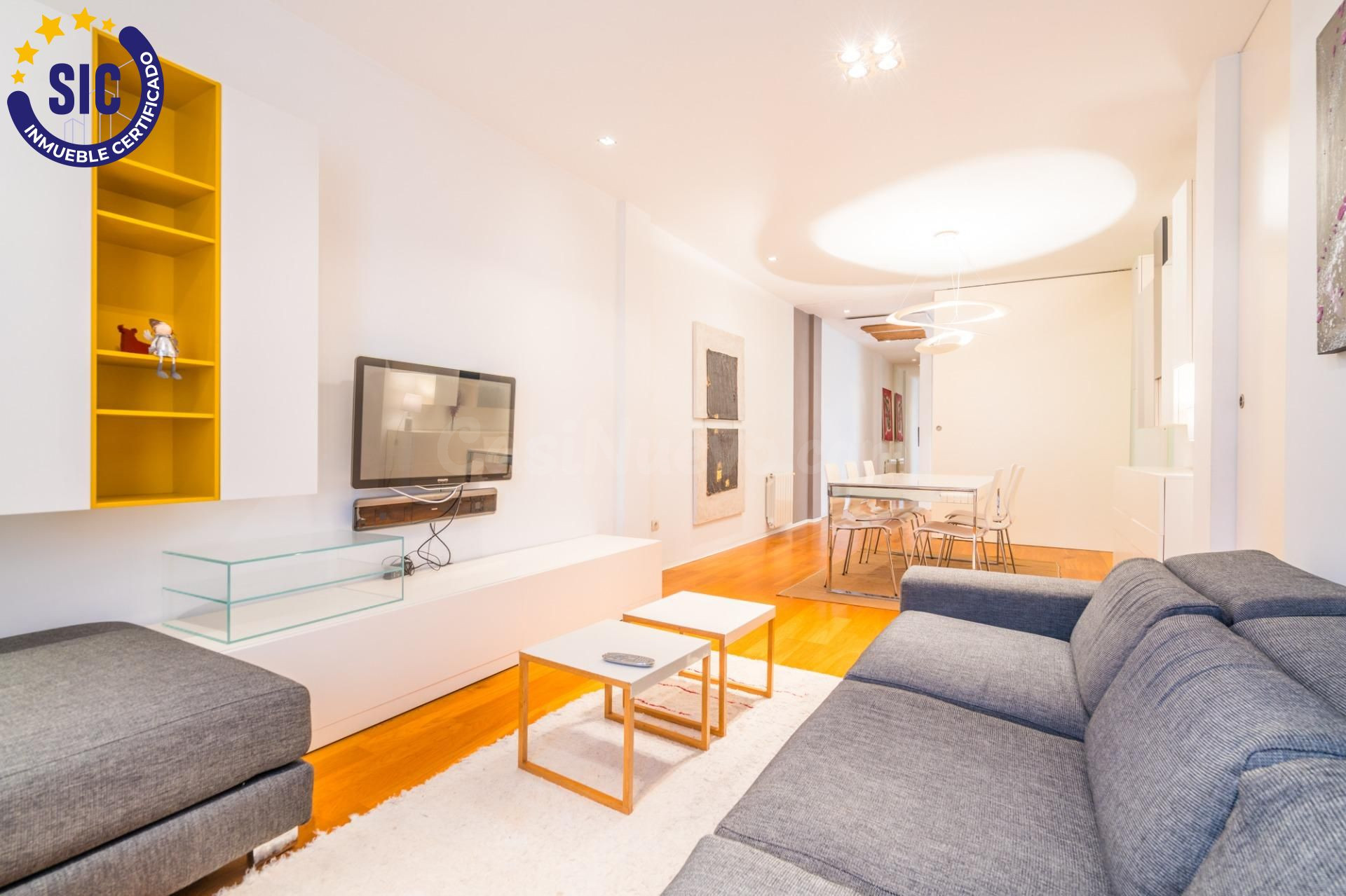 Exclusiva vivienda reformada junto al Mercado Central