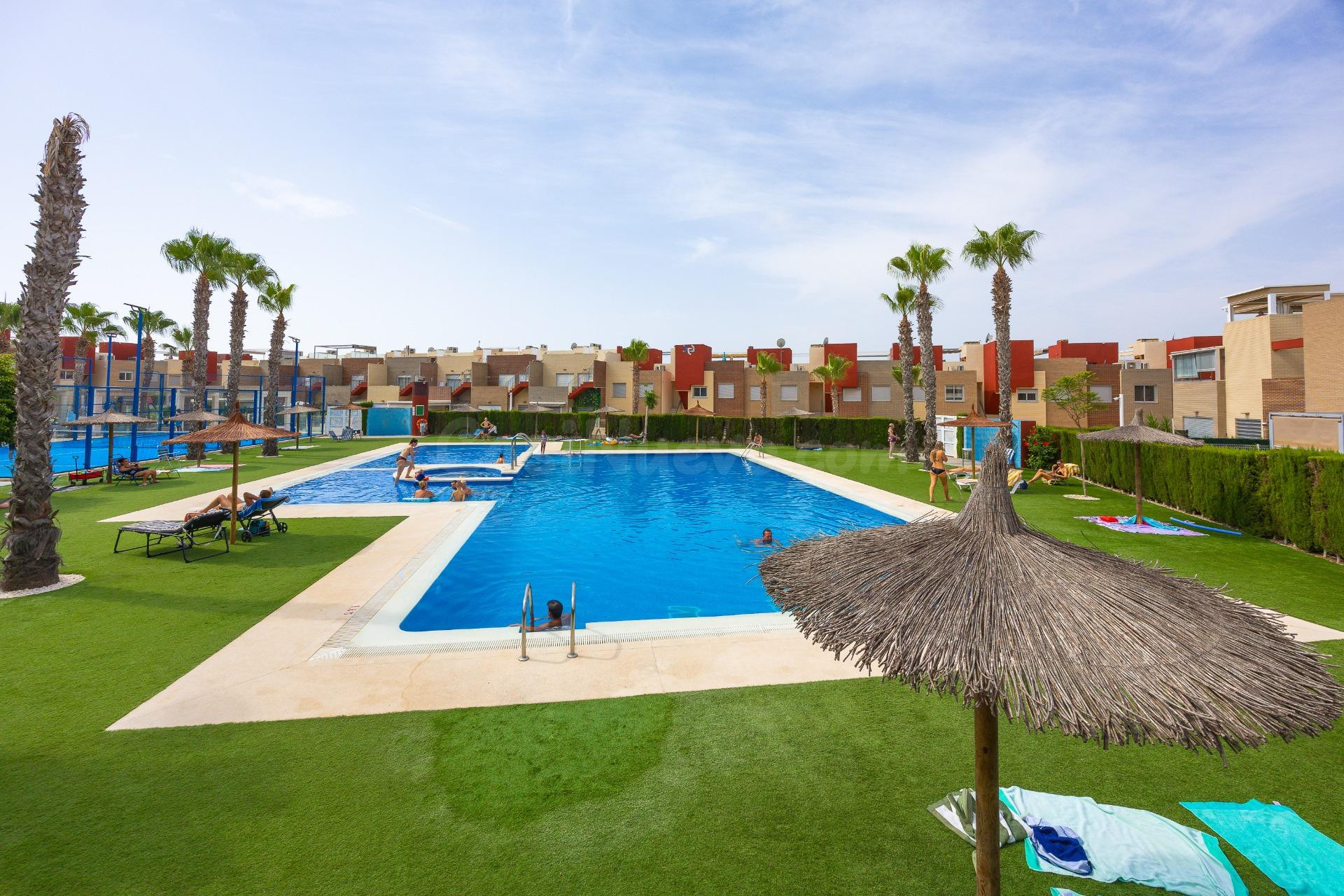 Bungalow Planta Baja en Aguas Nuevas / Sector 25 - foto 4