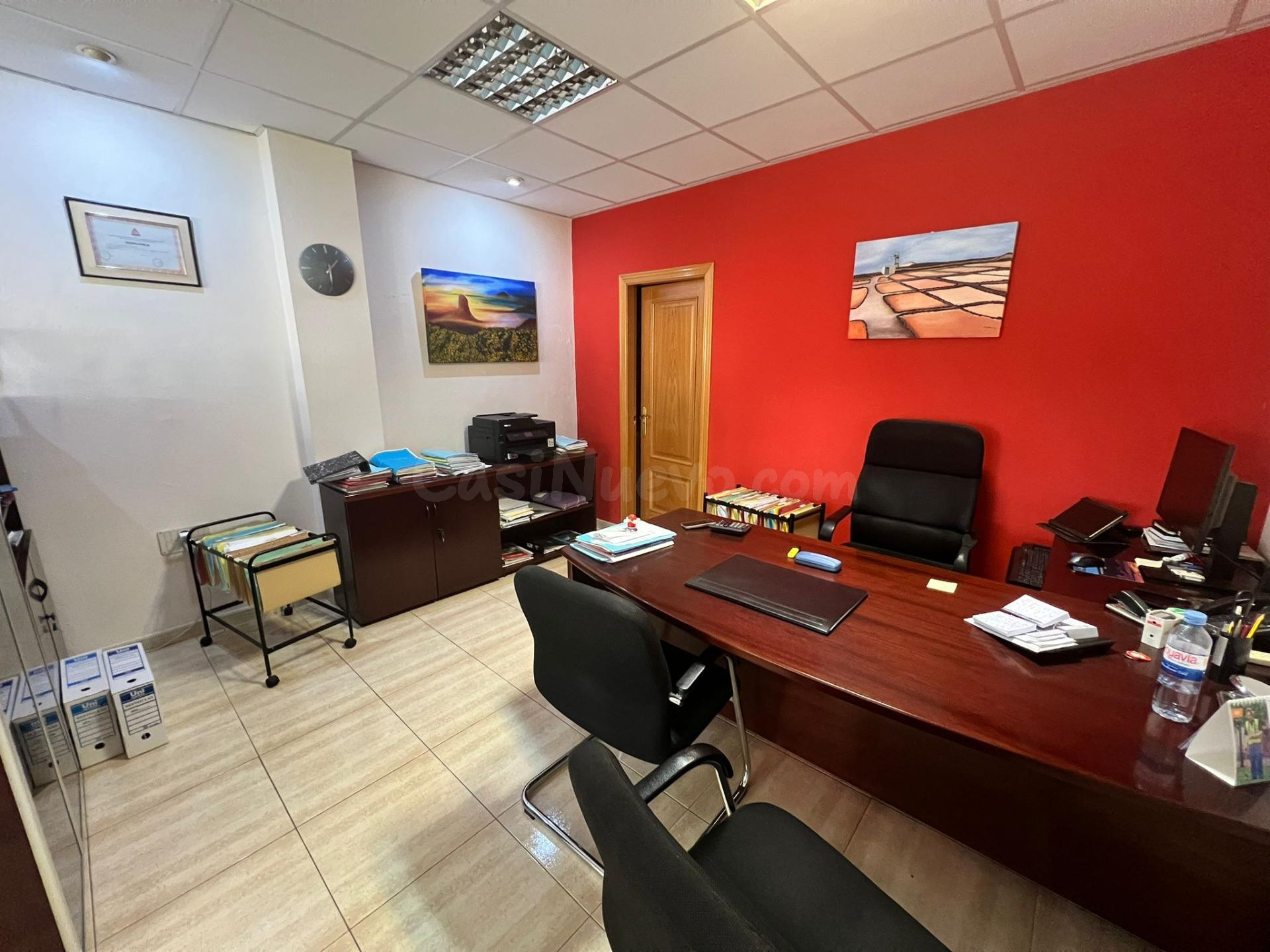OFICINAS EN ALQUILER-VECINDARIO CENTRO - foto 4