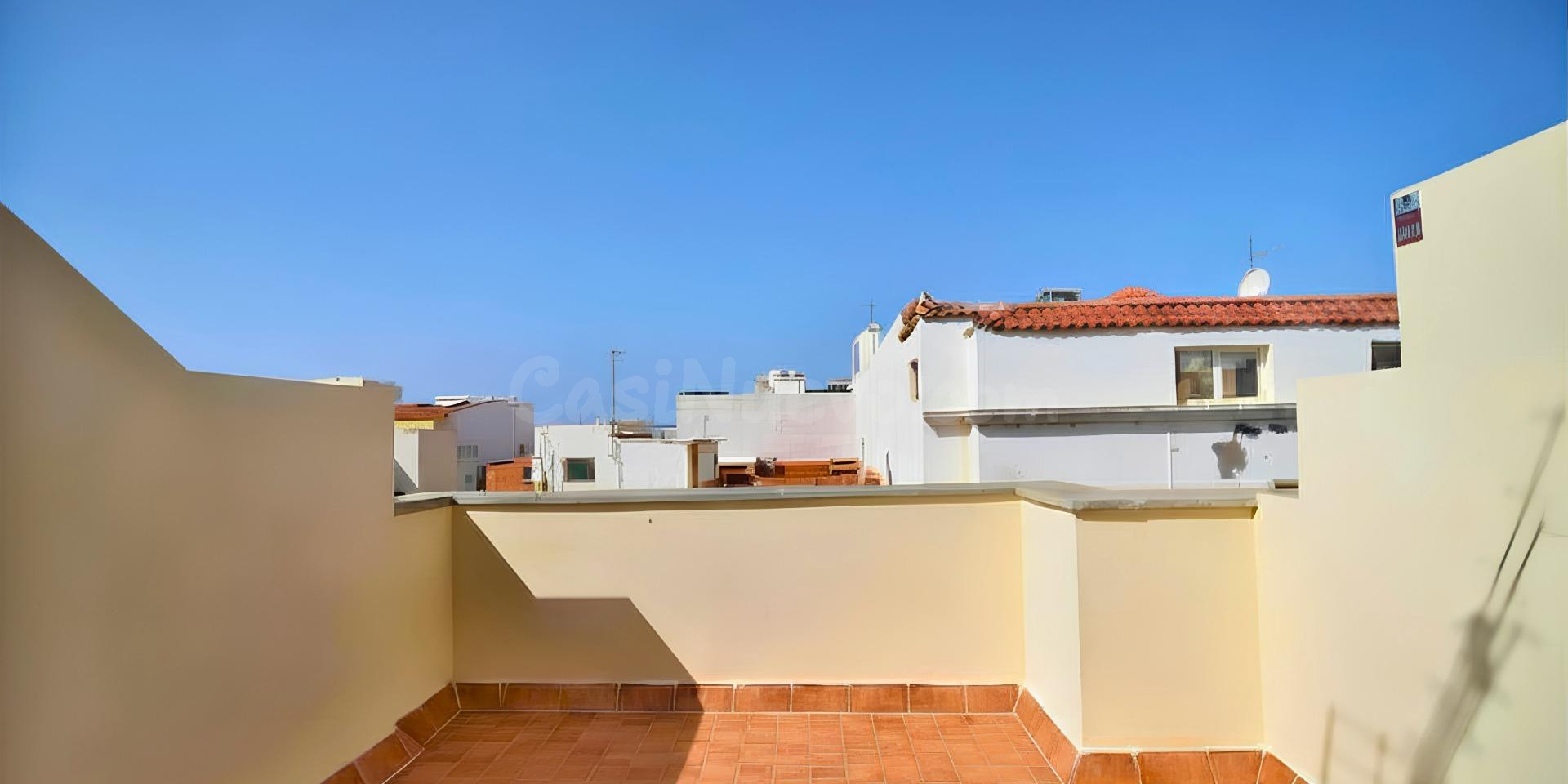 Atico VPO con terraza en Balos-Vecindario