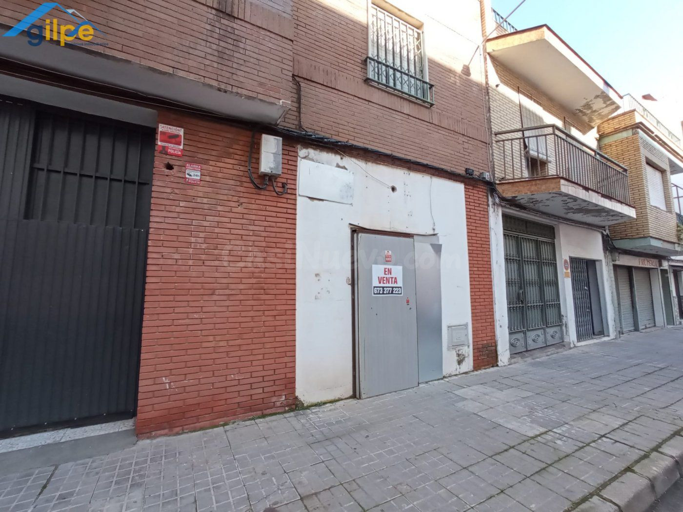 GRAN LOCAL COMERCIAL CON ESCAPARATE EN AVDA SE SAN JOSÉ - foto 3