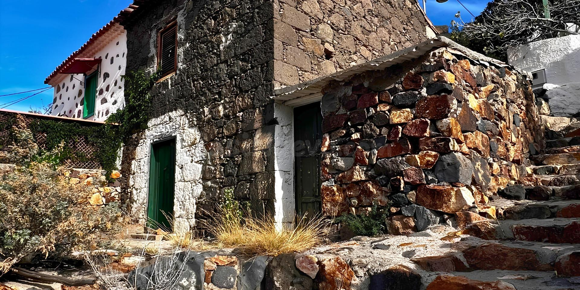 CASA DE PIEDRA EN TEJEDA - foto 2