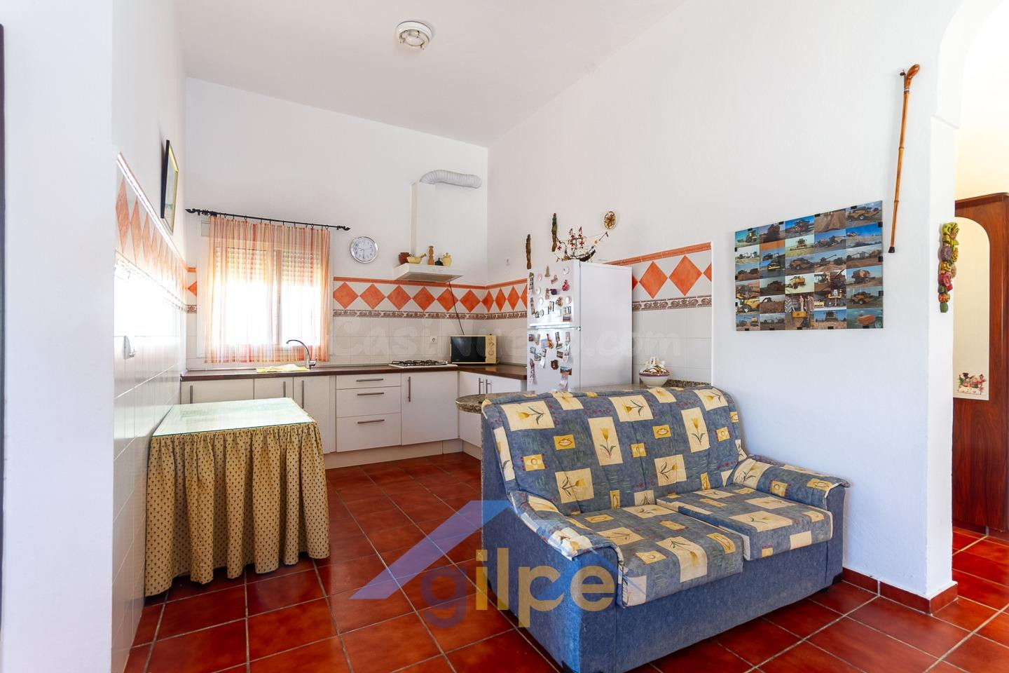 Chalet en la zona de Venta El Monje de Marchena. - foto 3