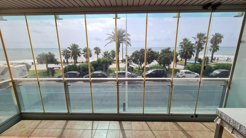 Apartamento de 142 m2 con 3 Dormitorios y Piscina Comunitari