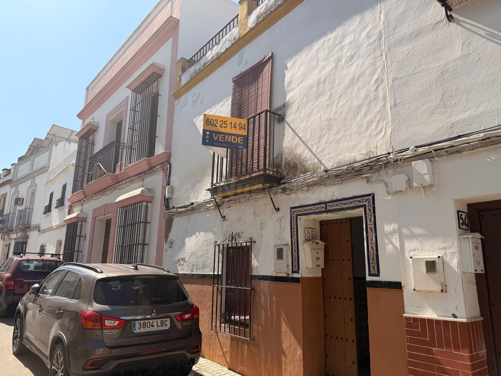 Casa en venta en Marchena, próxima al centro.
