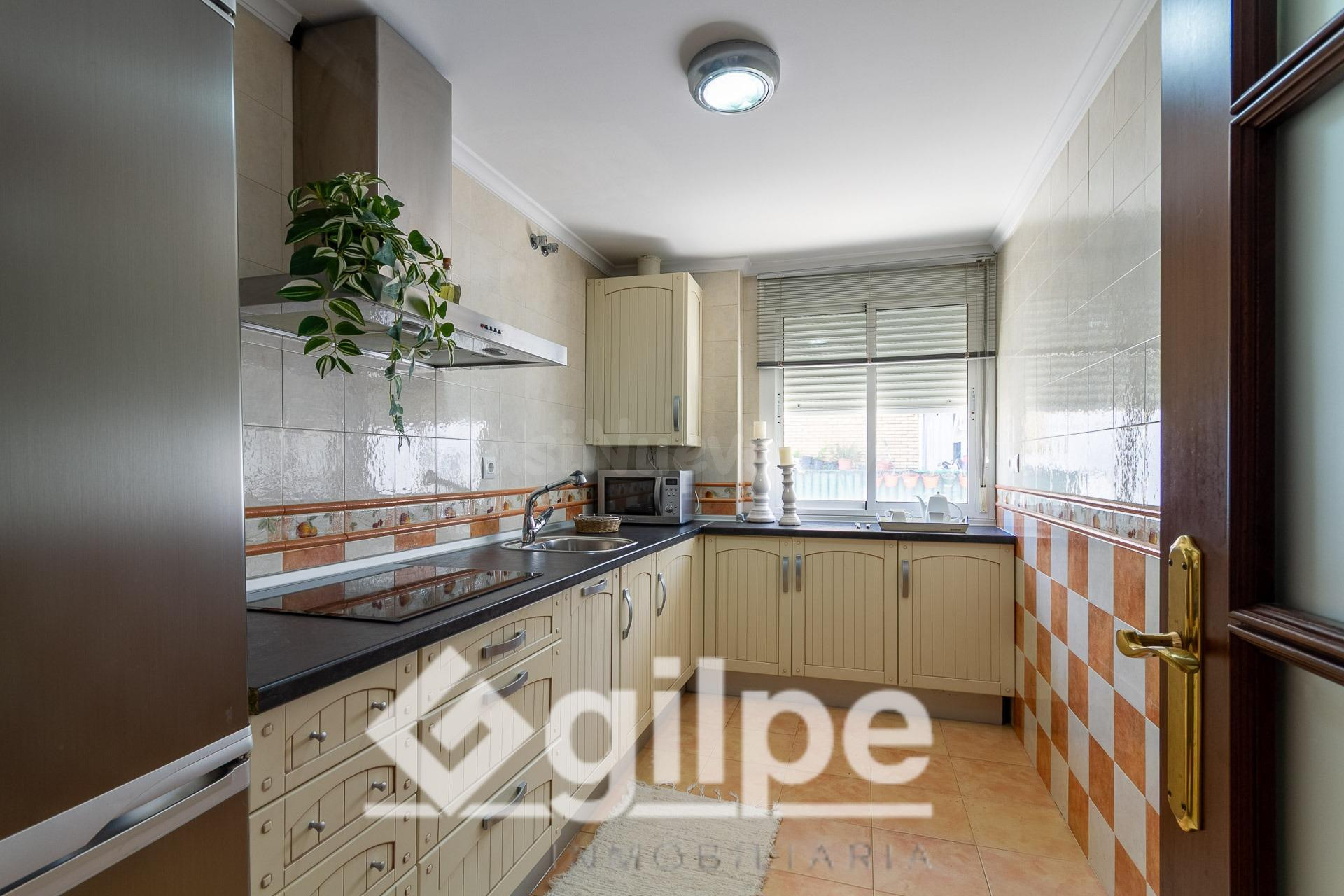 Piso en venta con ascensor en Marchena. - foto 3