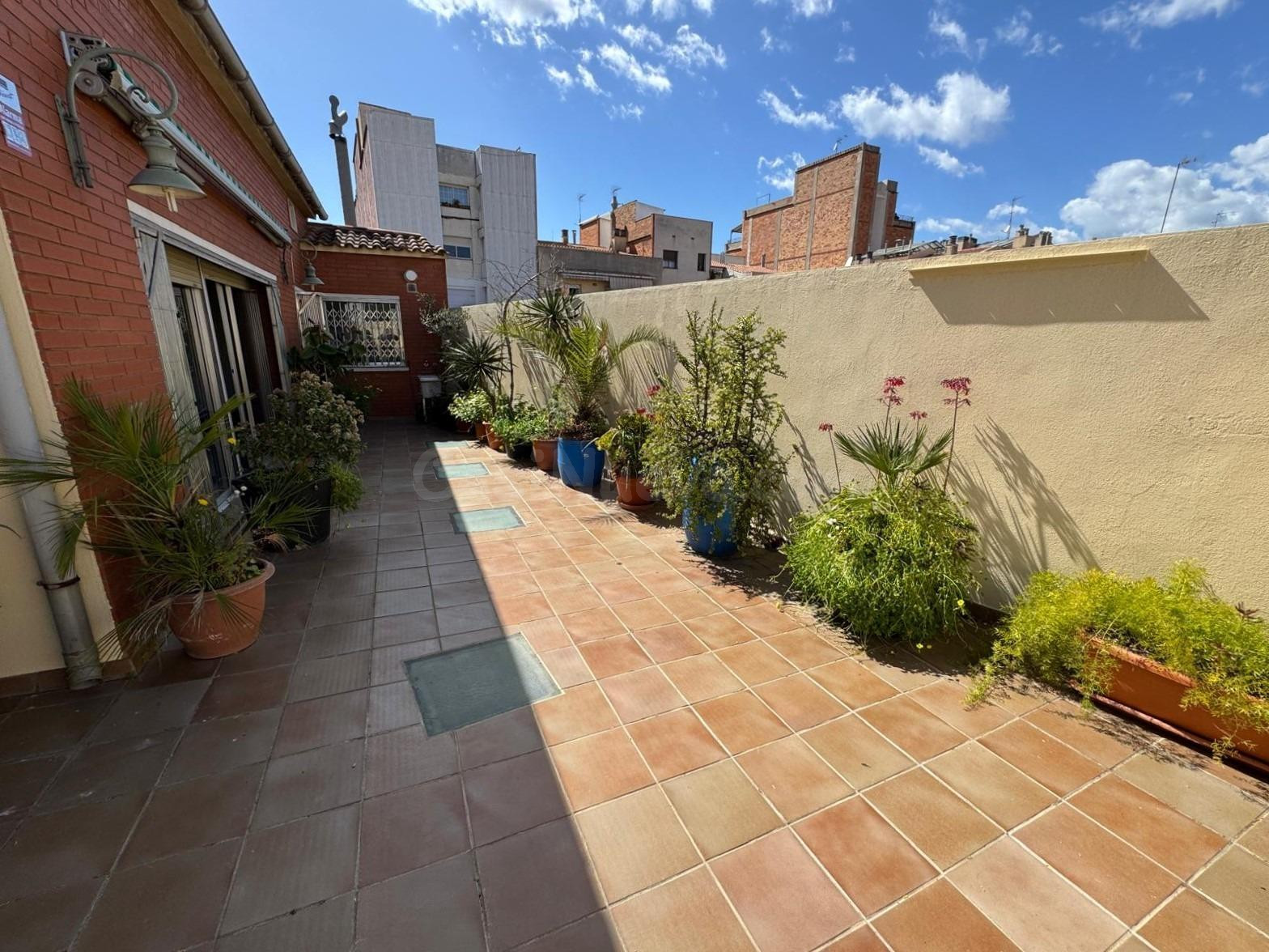 CORNELLÀ CASA EN VENTA ZONA CENTRO - foto 2