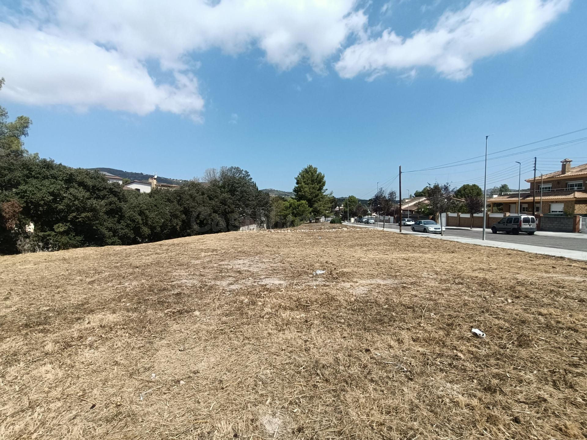 Terreno llano de 801 m2 en una de las mejores zonas de Canye - foto 3