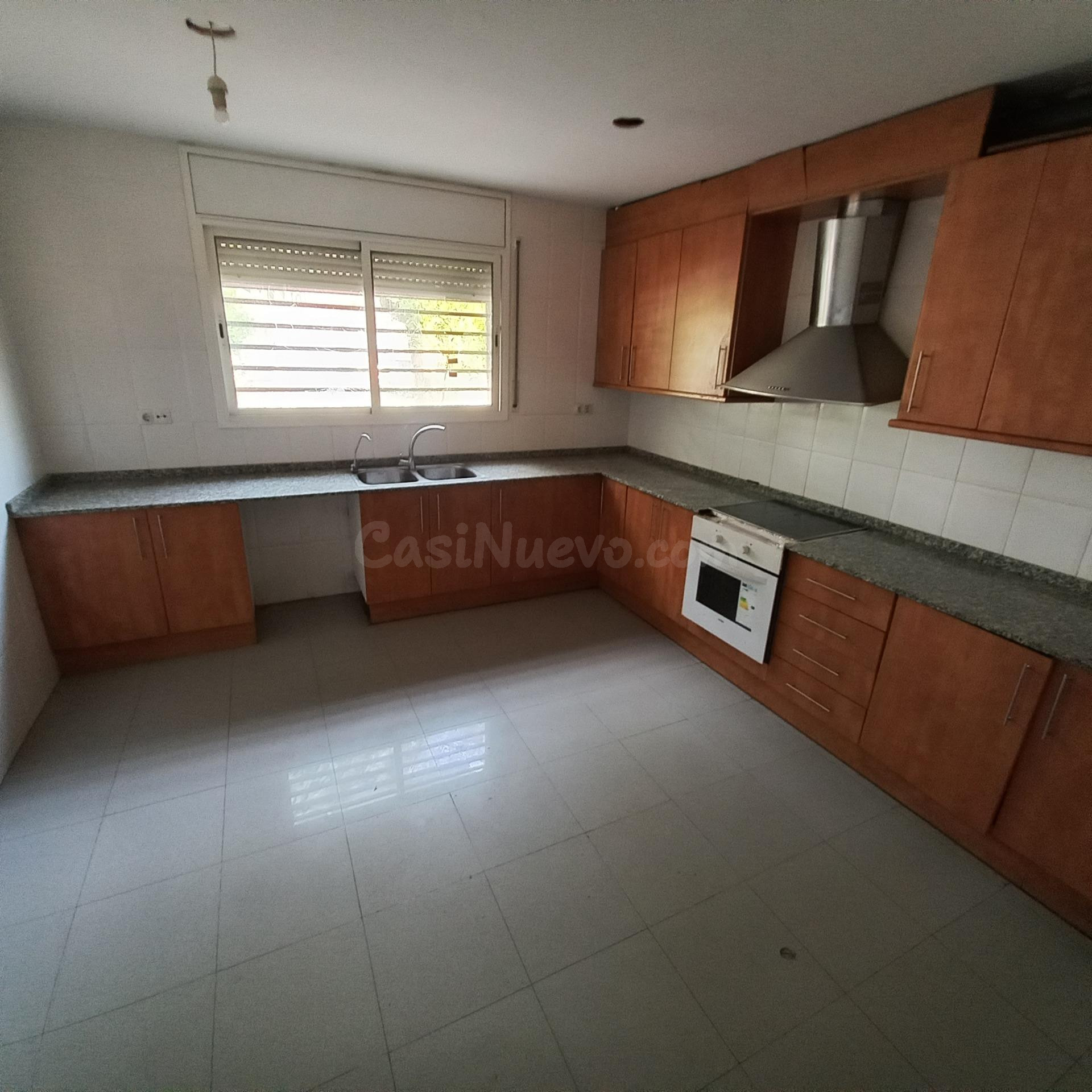Casa en venta en la Granada. - foto 3