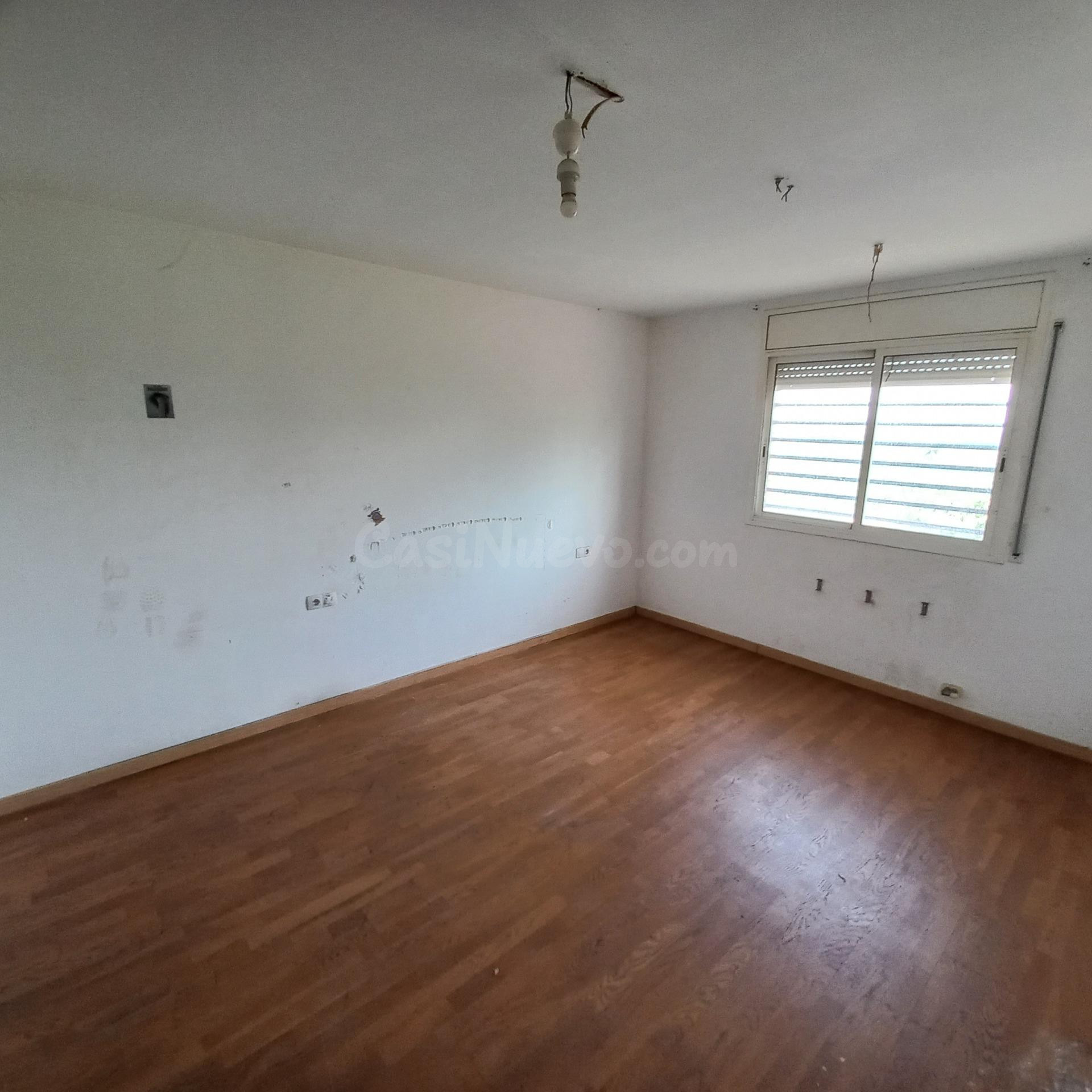 Casa en venta en la Granada. - foto 5
