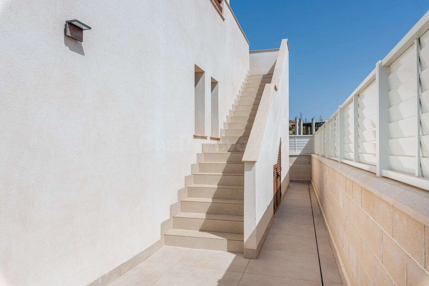 Villa 3 habitaciones 90m² en venta - Zona nudista - foto 5