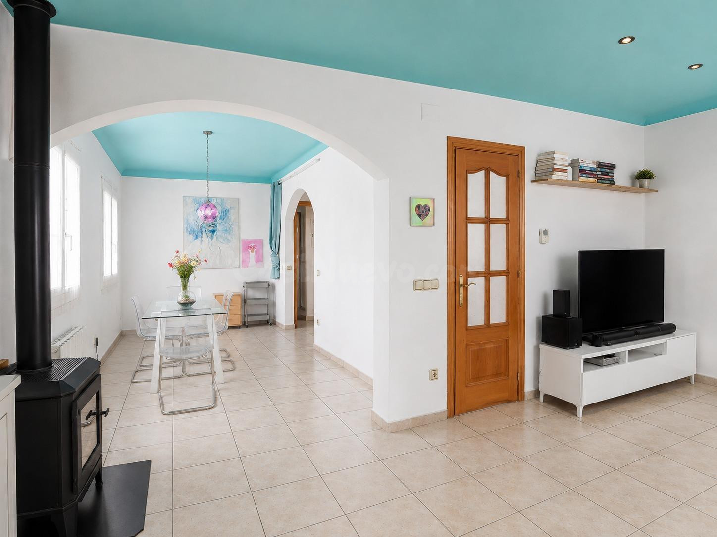 Casa de 5 habitaciones con jardín y terrazas en Les Palmeres - foto 4