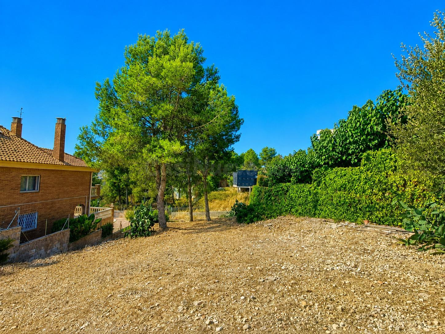 TERRENO DE 612 m2 EN LES QUINTANES – CONSTRUYE TU CASA EN UN