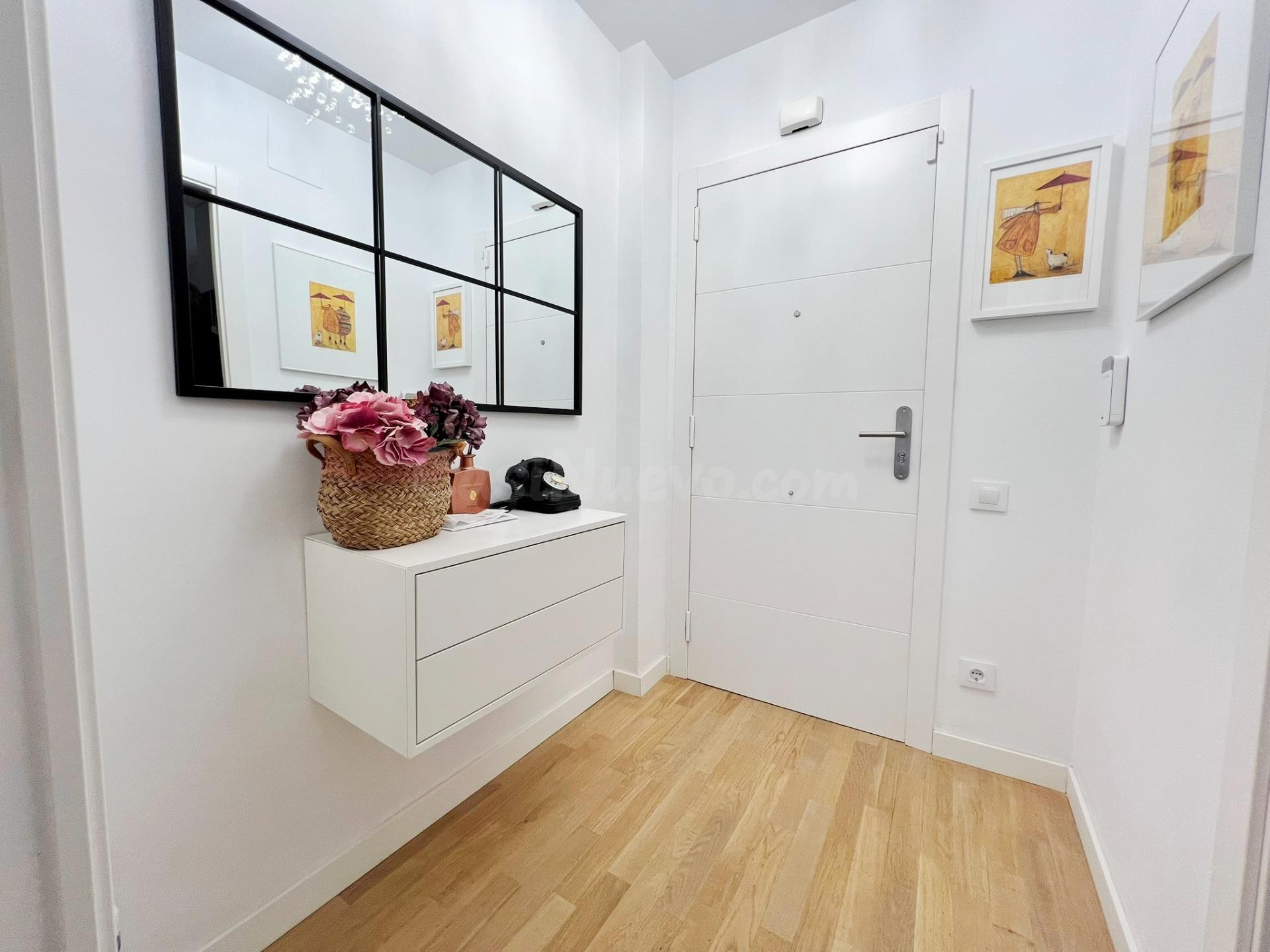 Espléndido Piso Reformado en Esplugues, ¡Tu Nuevo Hogar te E - foto 4