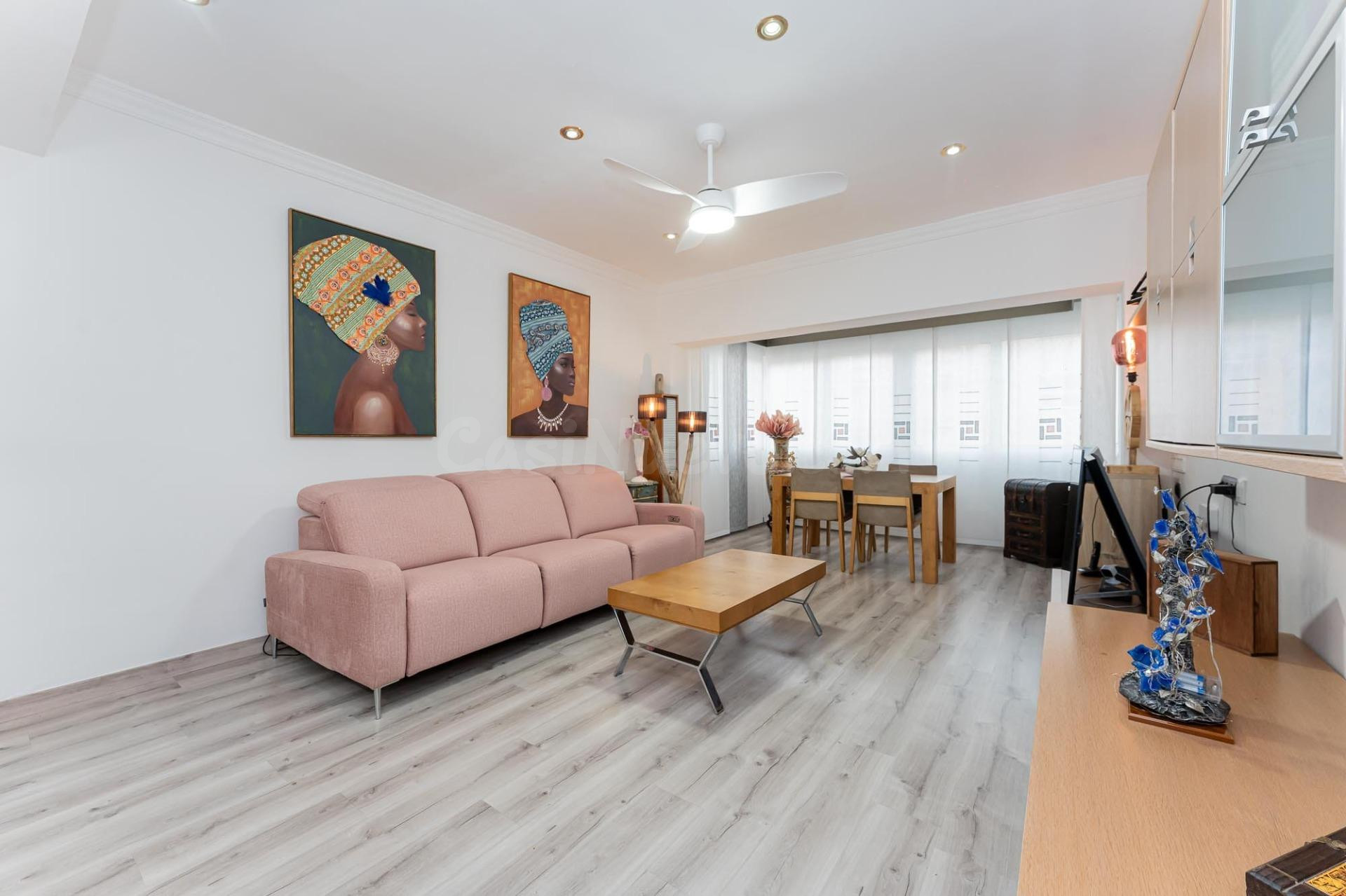 Acogedor piso reformado en Viladecans - ¡Tu hogar ideal!