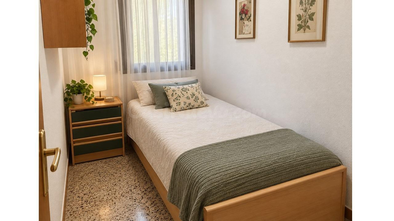 PISO CON ASCENSOR  +3 habitaciones EN LA MEJOR ZONA DE SANT  - foto 2