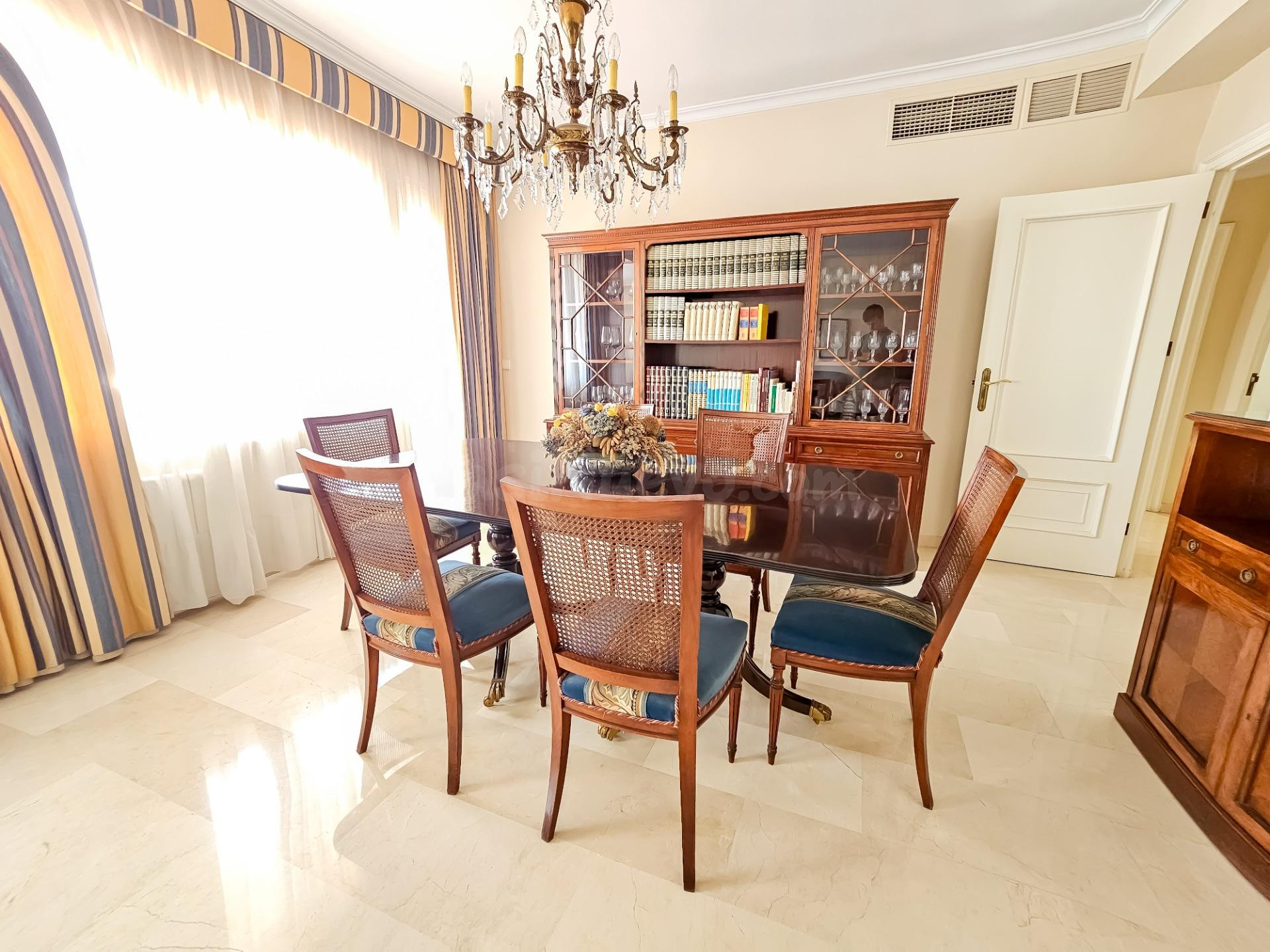 Piso 3 habitaciones 116m² en venta - Reina Mercedes - Helióp - foto 4