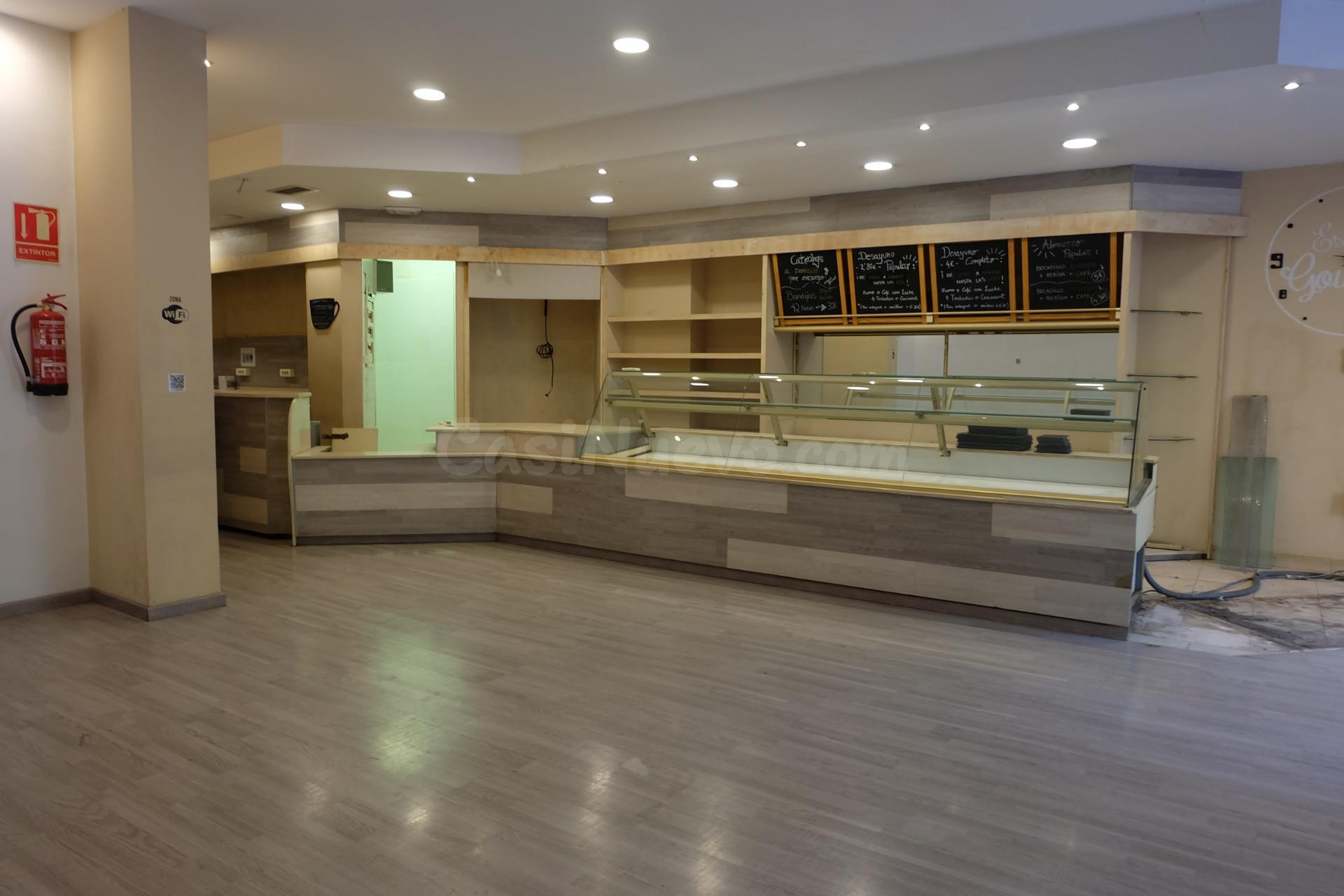 LOCAL EN ALQUILER CON LICENCIA. - foto 4