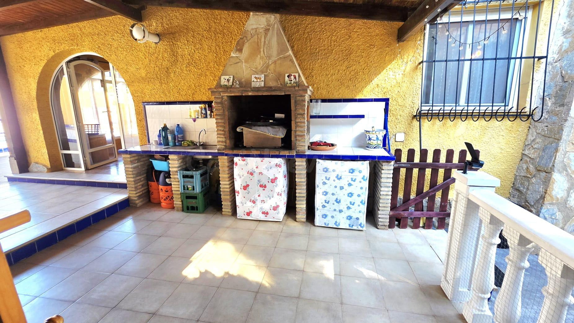 Chalet Independiente con Piscina, Sauna y Bodega – Los Balco - foto 5