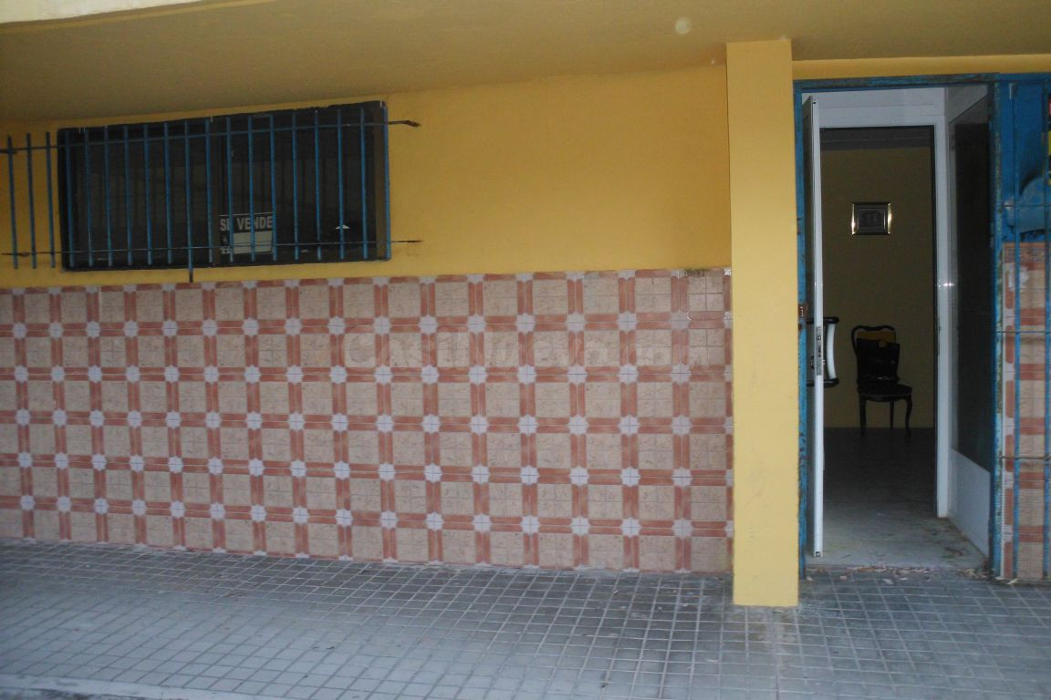 Local comercial en venta - Sant Rafael - foto 2