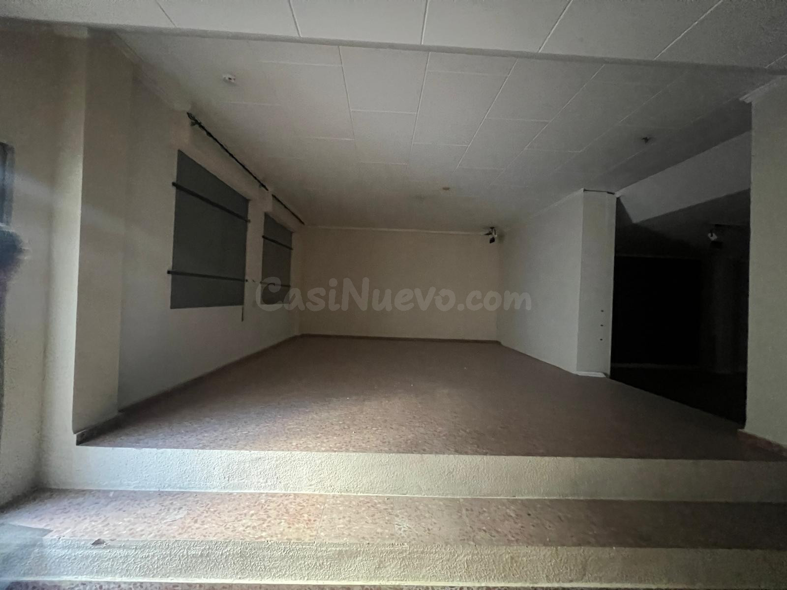 Local comercial en zona L' Almaig - Ontinyent - foto 2