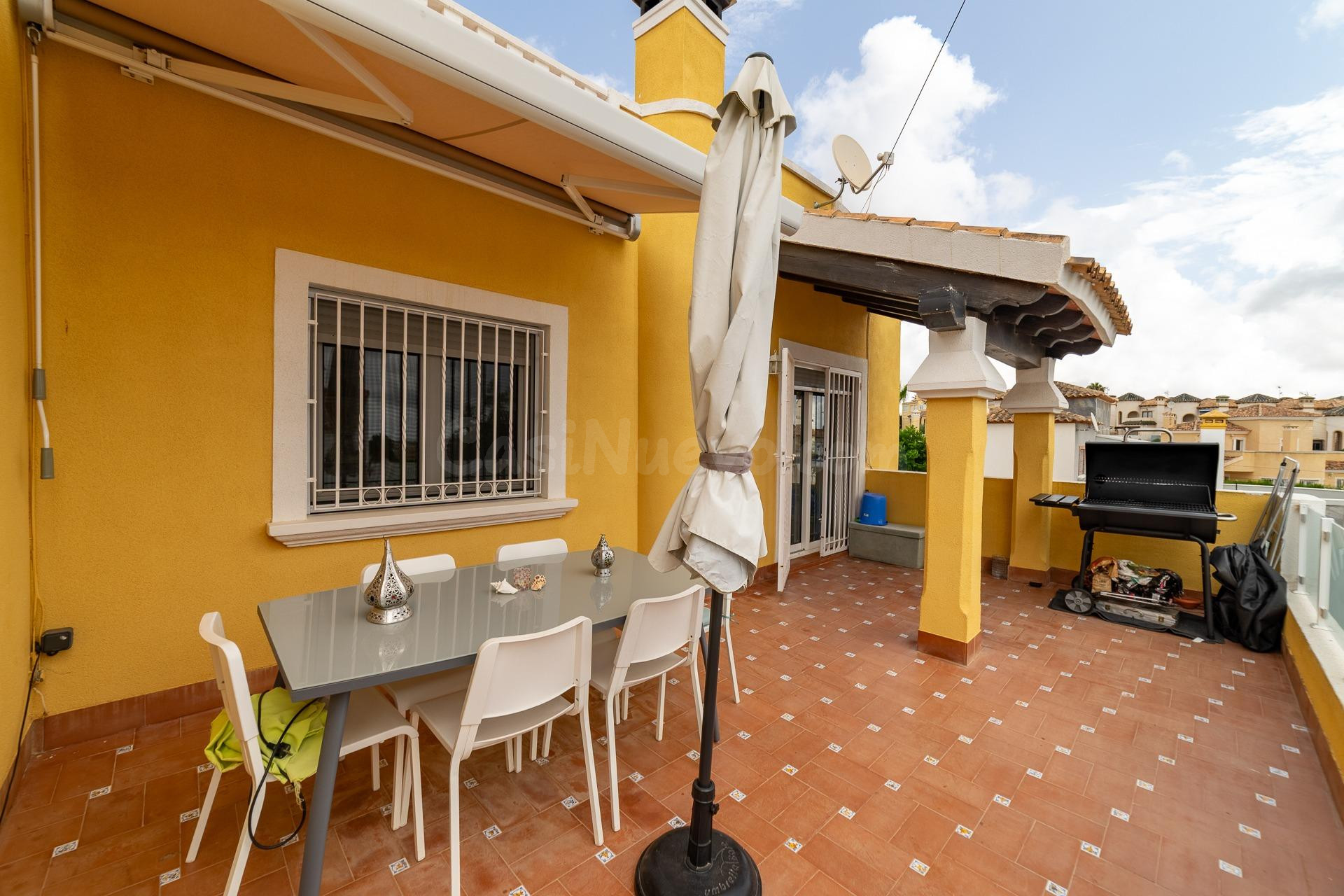 Villa Moderna con Piscina Privada y Paneles Solares – El Gal - foto 2