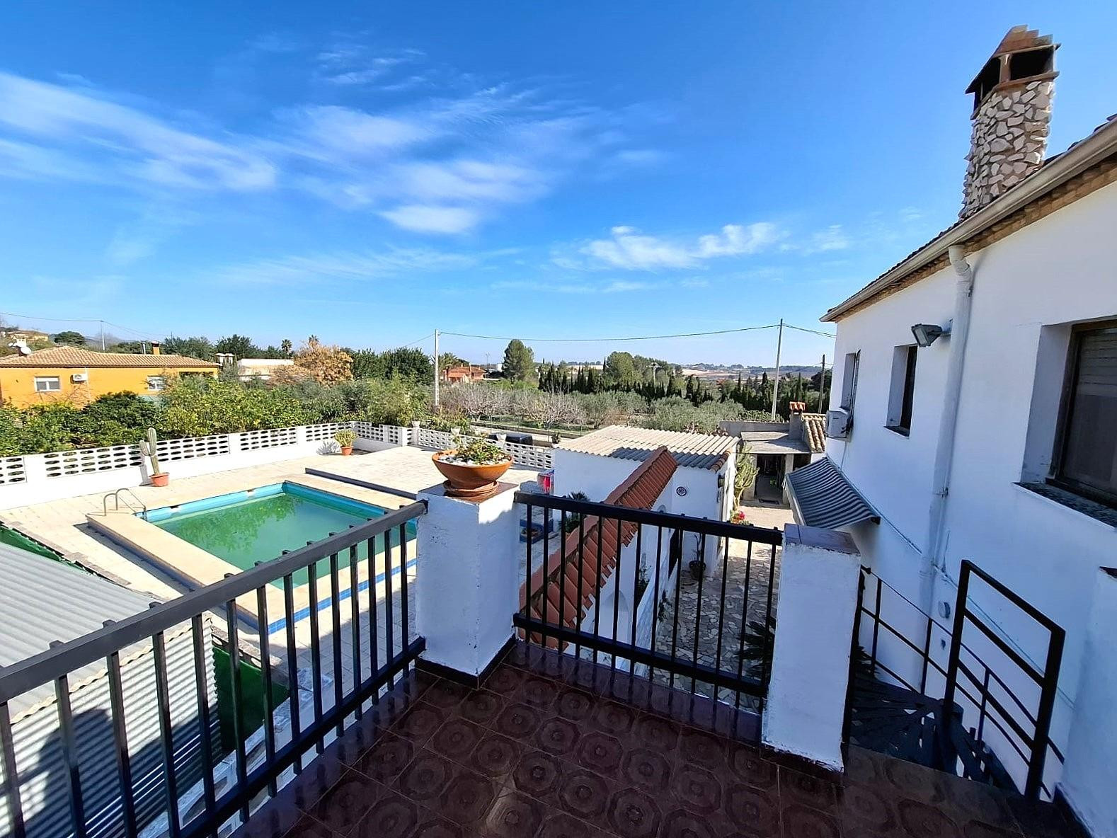 Chalet en zona urbanizable en Ontinyent - foto 2