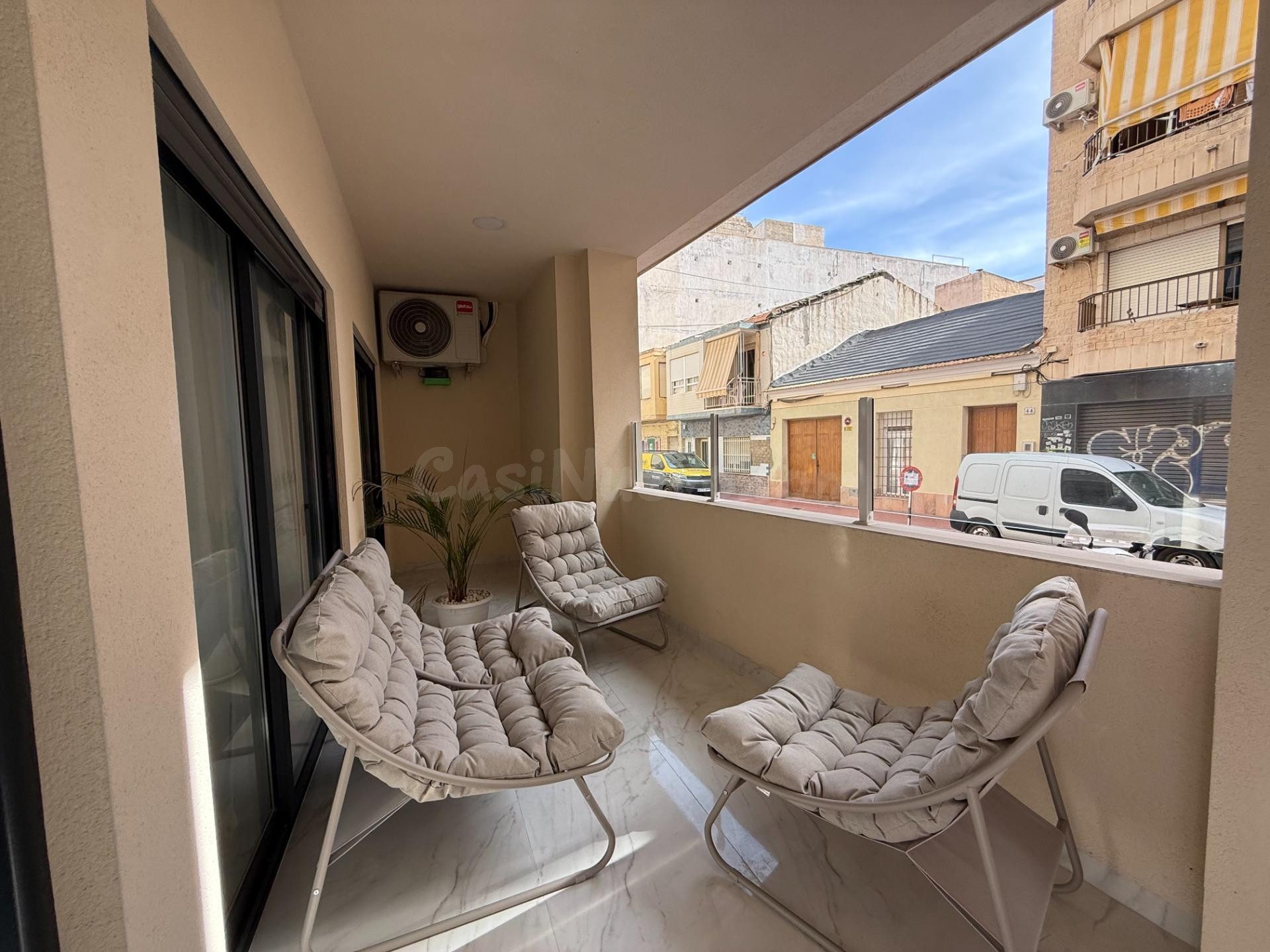 OBRA NUEVA DE 2 DORMITORIOS Y 2 BAÑOS EN EL CENTRO Y A 100M  - foto 4
